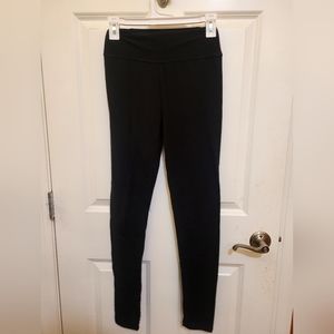 Black leggings